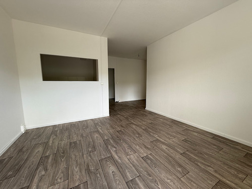 Wohnzimmer - Etagenwohnung mit 68,90 m² in Chemnitz zur Miete