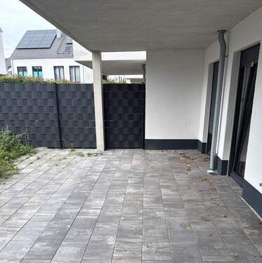 Terrasse - Wohnen im Neubau mit Terrasse und Garten! Wohnkomfort in Kaarst!