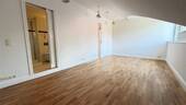 Schlafzimmer m. Einbauschrank - 