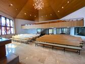 Kirchensaal Blick Empore Bild 2.JPG - 