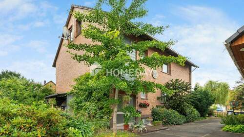 Außenansicht 3 - 1 Zimmer Mehrfamilienhaus, Wohnhaus in Neustadt