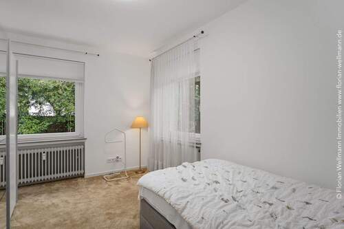 Schlafzimmer EG - 