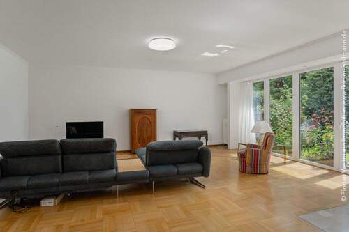 Wohnzimmer EG - Einfamilienhaus mit 213,30 m&sup2; in Bremen zum Kaufen