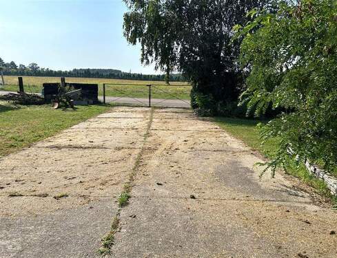 hintere Zufahrt - 