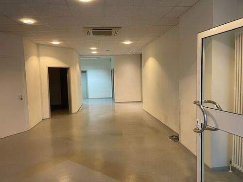 Ladenlokal - 4 Zimmer Büro zur Miete in Mönchengladbach / Odenkirchen-Mitte