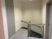 Treppenabgang zum Keller - 