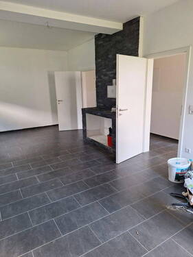 Wohn,- Esszimmer - 3 Zimmer Etagenwohnung zum Kaufen in Neuenbürg-Waldrennach