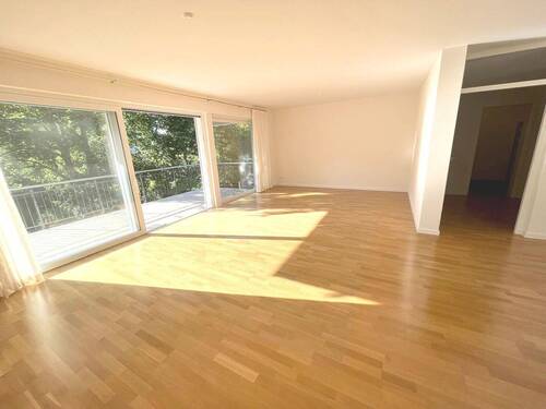 Wohn-+ Esszimmer - 