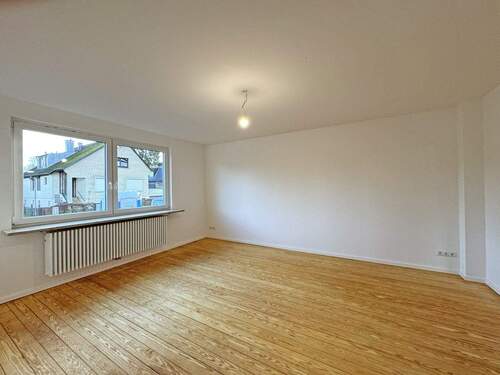 Wohnzimmer (Weitwinkel).jpg - 