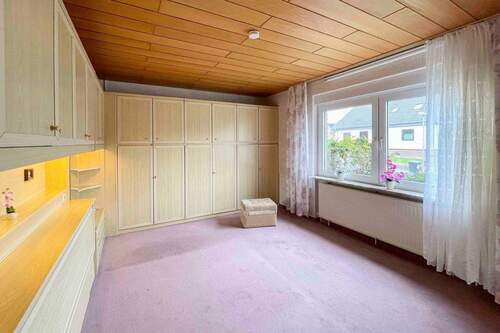 Schlafzimmer_EG - 