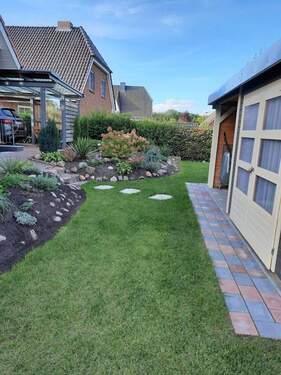 Garten m. Gerätehaus - 