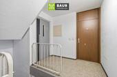 Treppenhaus Aufzug - 