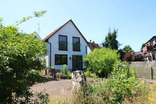Hinterhaus seitl. - 1 Zimmer Mehrfamilienhaus, Wohnhaus in Dreieich