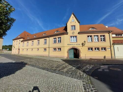 die Strassenansicht - 2-Zi.-Maisonette-Whg. im Zentrum von Grimma