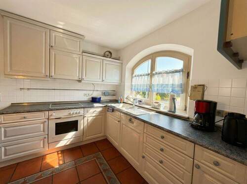 Küche - Einfamilienhaus mit 265,00 m&sup2; in Höringen zur Miete