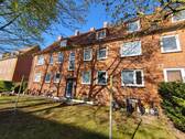 Objektansicht - Nähe Uni: Zentrale 3 Zimmer-Wohnung mit Balkon in 23562 Lübeck - St. Jürgen, Mönkhofer Weg
