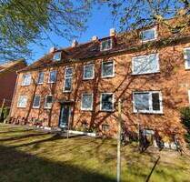 Nähe Uni: Zentrale 3 Zimmer-Wohnung mit Balkon in 23562 Lübeck - St. Jürgen, Mönkhofer Weg
