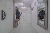 Flur - 4 Zimmer Etagenwohnung zum Kaufen in Lottstetten