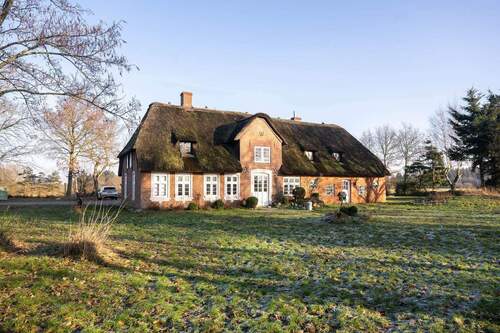 . - 8 Zimmer Einfamilienhaus zum Kaufen in Humptrup