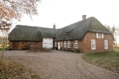 . - 8 Zimmer Einfamilienhaus in Humptrup