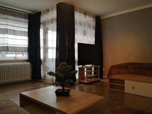 Bild 1 - SCHÖNE 1,5 ZKB WOHNUNG MIT EINBAUKÜCHE UND BALKON IN EINEM GEPFLEGTEN HAUS