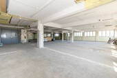 Halle vorne - 