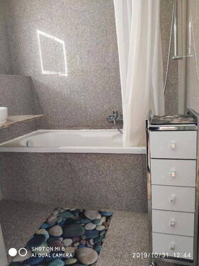 Badewanne im Natursteinbad - 