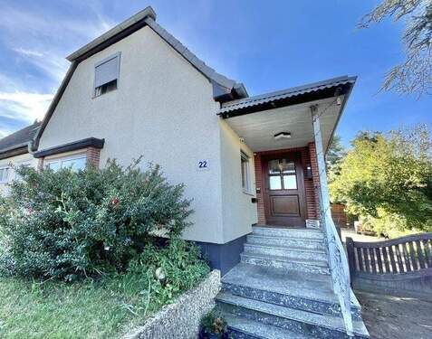 Haus mit Treppenaufgang - Doppelhaushälfte mit 91,00 m² in Krummesse zum Kaufen