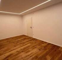 Hochwertig sanierte 3­ Zimmer­ Wohnung mit Blick ins Grüne - Provisionsfrei - Erlangen Erlangen-Süd