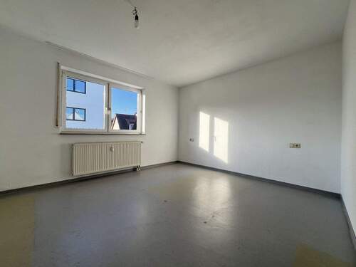 Schlafzimmer - 2 Zimmer Etagenwohnung in Magstadt