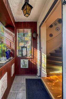 Eingang - 4 Zimmer Einfamilienhaus in Rösrath