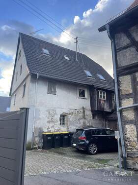 Ansicht Haus von hinten - 1 Zimmer Mehrfamilienhaus, Wohnhaus in Ludwigsburg