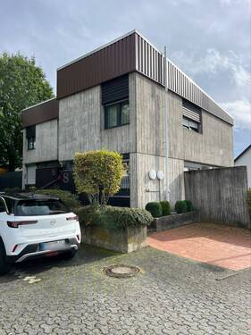 Außenansicht - 4 Zimmer Doppelhaushälfte zum Kaufen in Frankenberg