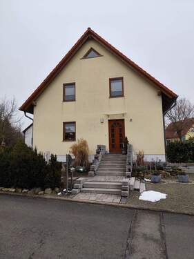 Hauseingang - Ein freistehendes EFH in ruhiger Lage von Weimar OT Legefeld