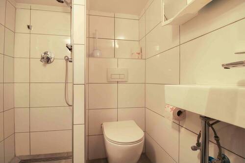 Bad UG Vorderhaus - 