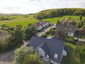 Umgebung mit Blick aufs Haus - 