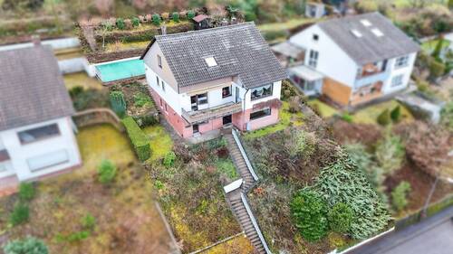 Frontansicht - Großartige Aussichten mit Sauna und Außenpool