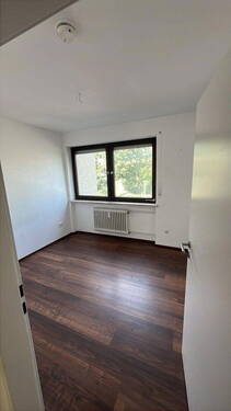 2. Schlafzimmer - 