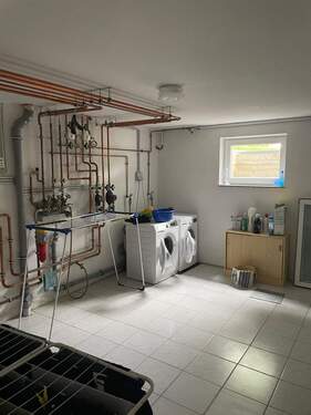 Heizraum und Versorgung - 