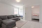 Einliegerwohnung/Wohnen - 