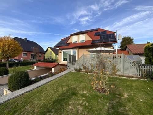 Vorderansicht - 5 Zimmer Einfamilienhaus in Sondershausen