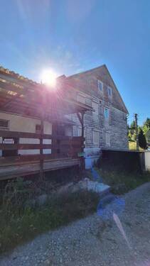 Ansicht Gasse - 6 Zimmer Einfamilienhaus in Cursdorf