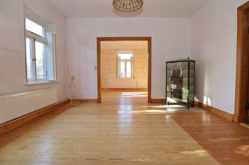 Wohnzimmer mit Kamin - 