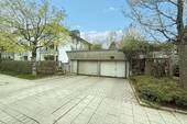 Straßenansicht - TG-Stellplatz am Stadtrand von München - vertragsfrei