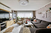 Wohnzimmer - 4 Zimmer Etagenwohnung in Remchingen-Nöttingen