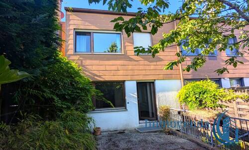 Ihr neues Haus! - Raumwunder mit 4 Schlafzimmern am Waldrand!