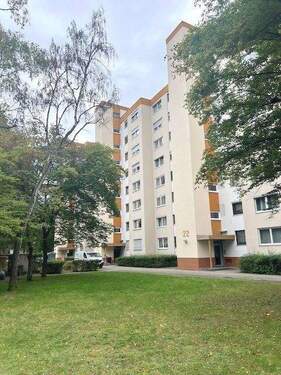Wettersteinstraße 24 - Geniale 4-Zimmerwohnung mit Fernblick