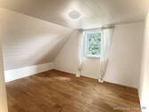 Zimmer links Obergeschoss - 