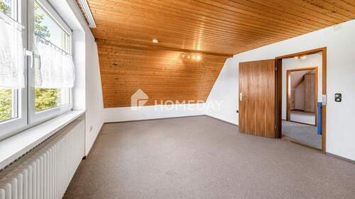 1. OG Elternschlafzimmer 2 - 