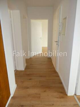 Flur/Eingangsbereich - 3 Zimmer Etagenwohnung in Mannheim